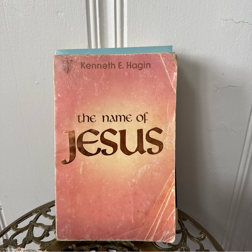 Christian Book Bundle Collection - Picture 6 of 11